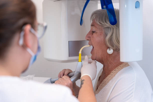Best Emergency Tooth Extraction in Ladera, CA